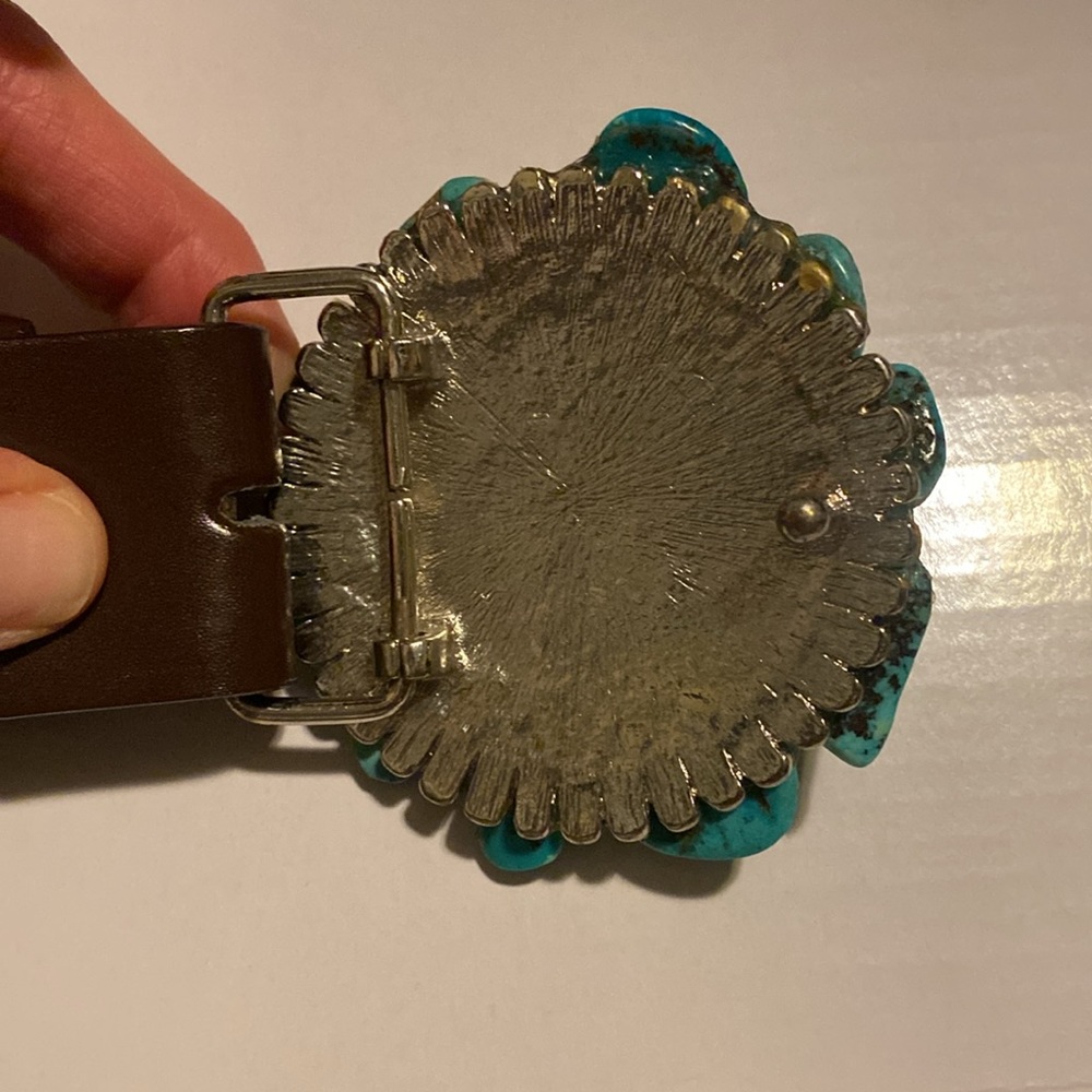 Beautiful Turquoise Stone Belt Buckle - Picture 8 of 8